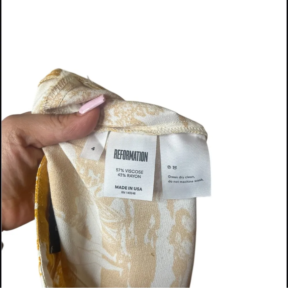 Reformation yellow Clare pant in Renaissance size 4 - Image 7