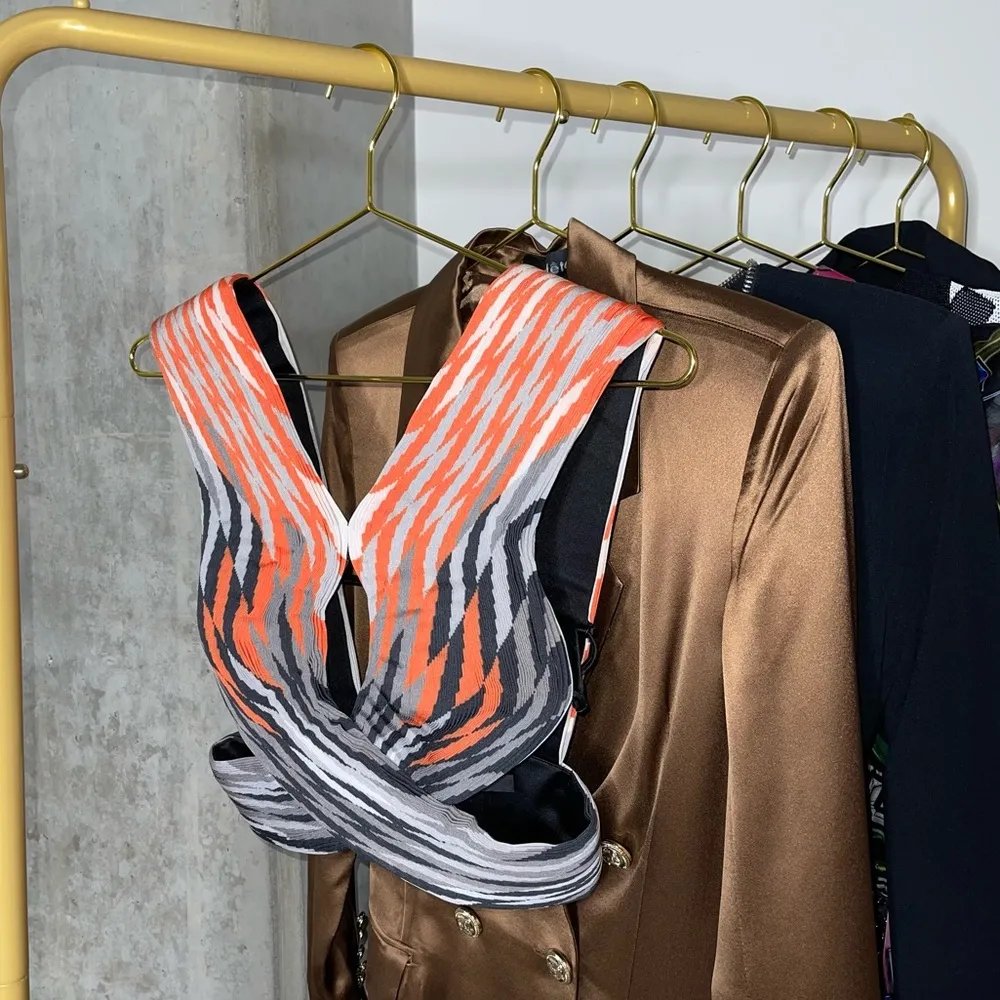 Alexander Wang Accordion Pleated Criss Cross Top in Pavement Woven - Image 3