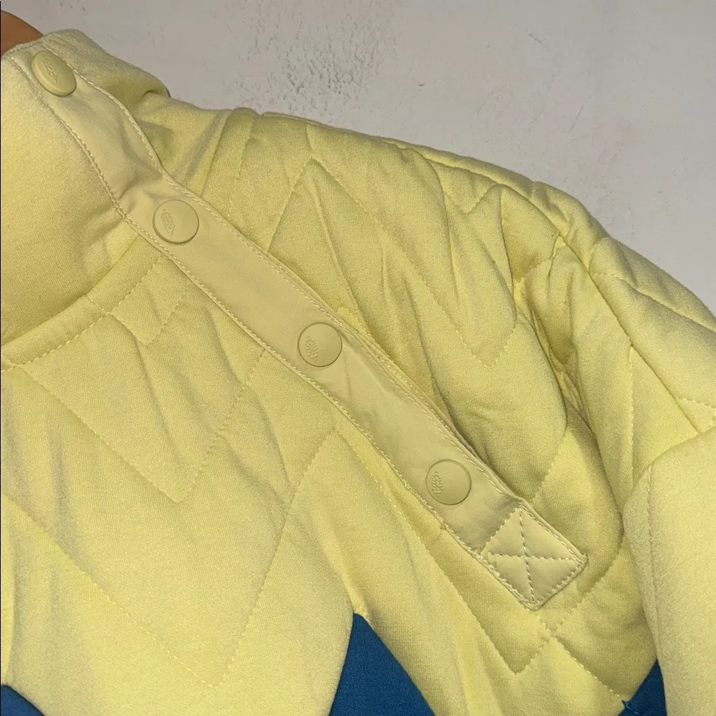 Free People  Pullover NEW Zig Zag Dandelion Combo medium quilted toggle - Image 6