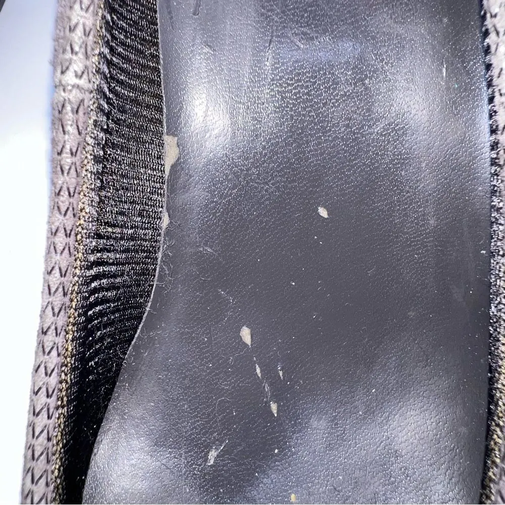 Nordstrom Classic Gray Leather Upper Pump with Metallic Threads Pattern-Sz 8.5N - Image 9