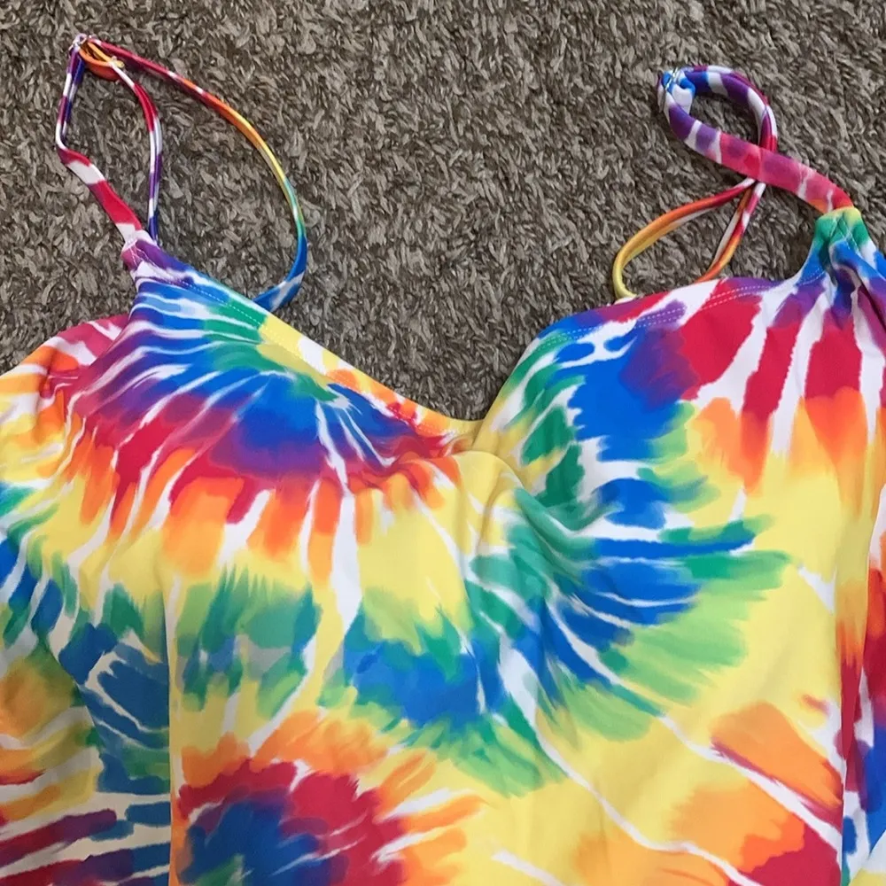 Sirena tie dye one piece bathing suit plus size woman size 4X padded bra Pink - Image 2