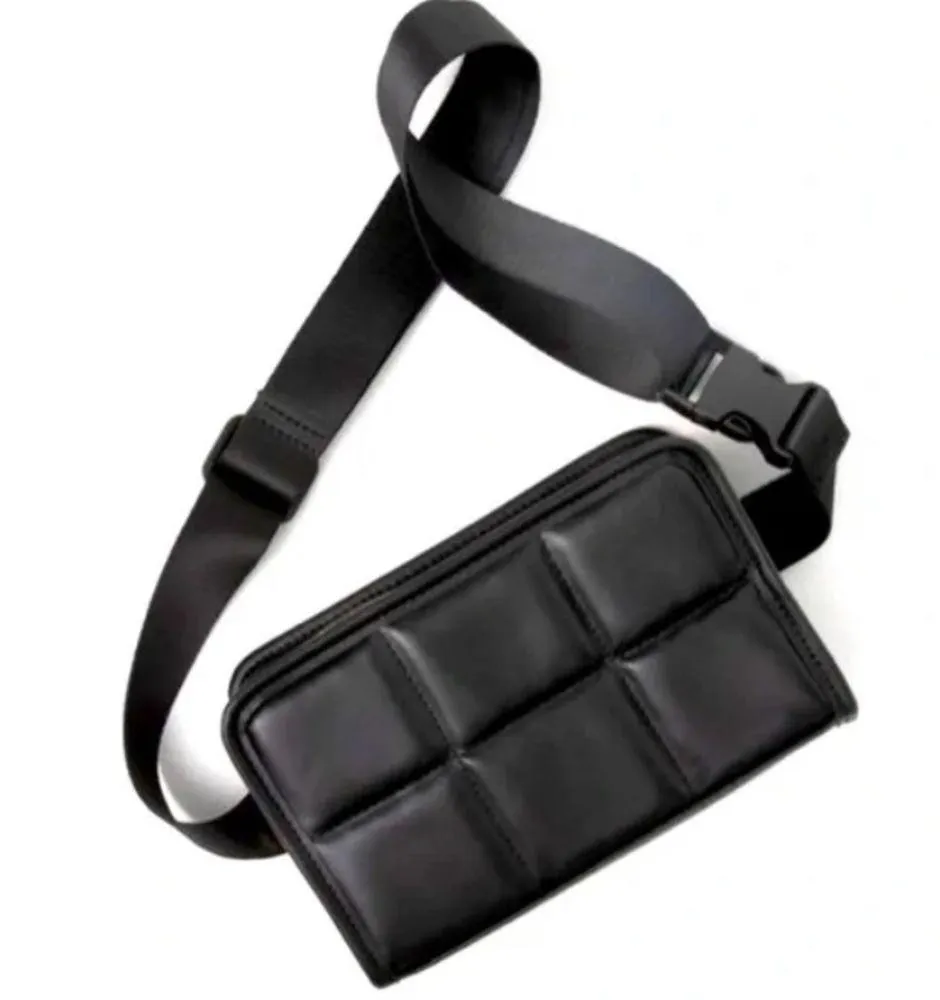 Amanda Uprichard Belt Quilted Bag - Image 6