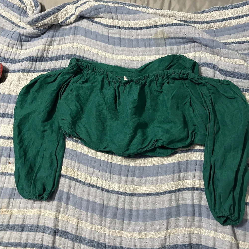Free people boho in the limelight smocked long sleeve off shoulder green small - Image 7