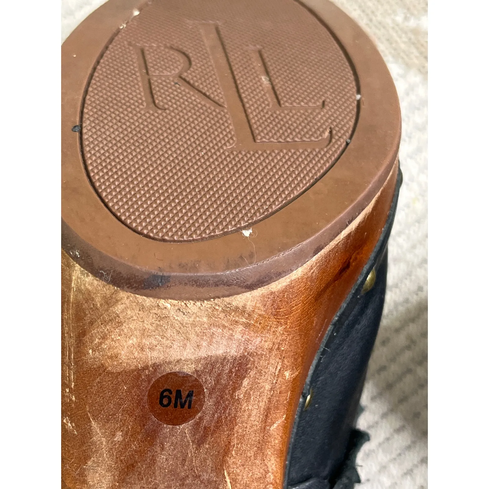 Vintage Lauren Ralph Lauren Leather Wood studded slip on closed toe Mules,size 6 Black - Image 12