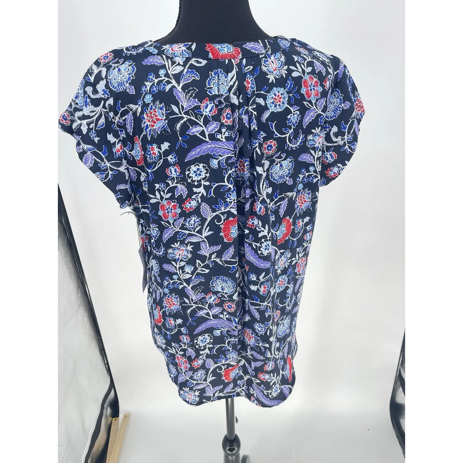 Liz Claiborne Women Tank Top Size PL Navy Floral Coastal NWT Bin11 - Image 6