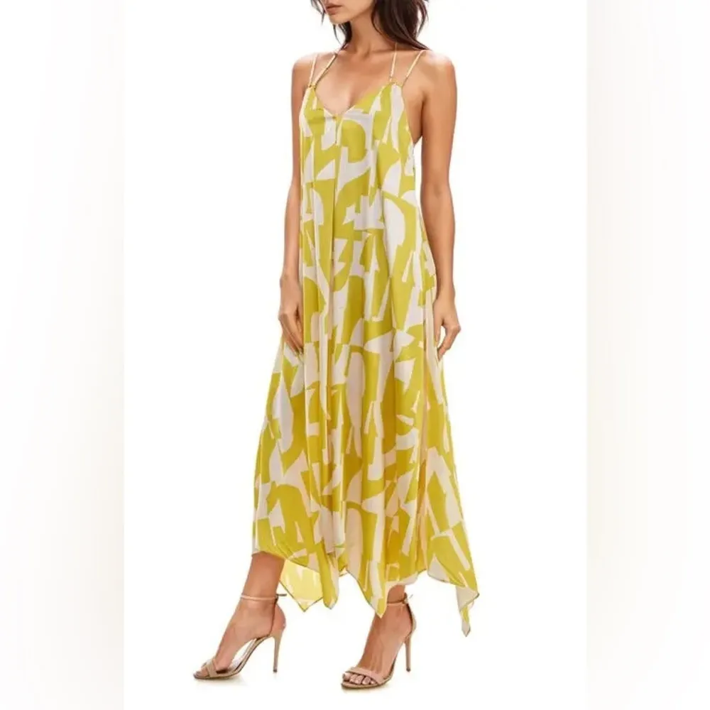 SOCIALITE Geo Print Handkerchief Hem Midi Yellow and White Abstract Sundress - Image 2