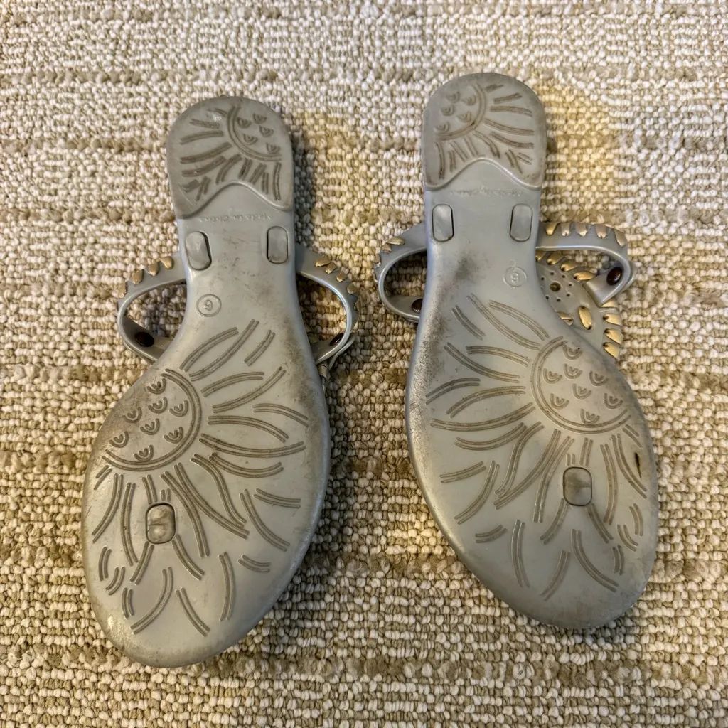 Jack Rogers Jelly Sandals Silver | Size 6 - Image 4