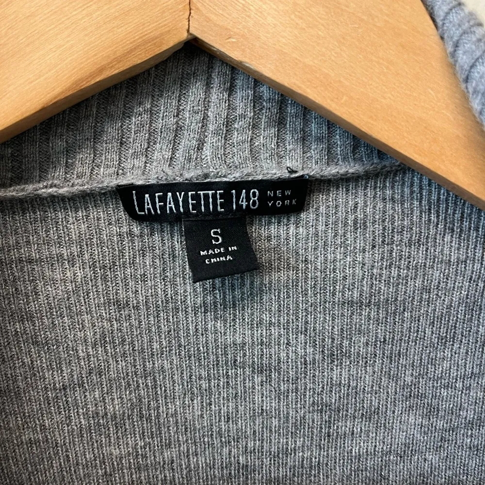 Lafayette 148 New York gray 100% merino wool cardigan - Image 6
