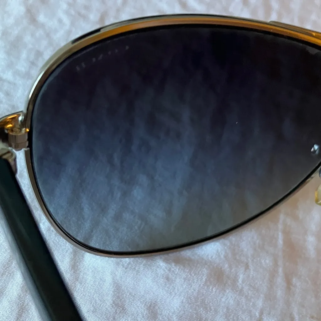 Coach: Kiera (L925) Black & Silver Tone Aviator Sunglasses- wear - Image 13