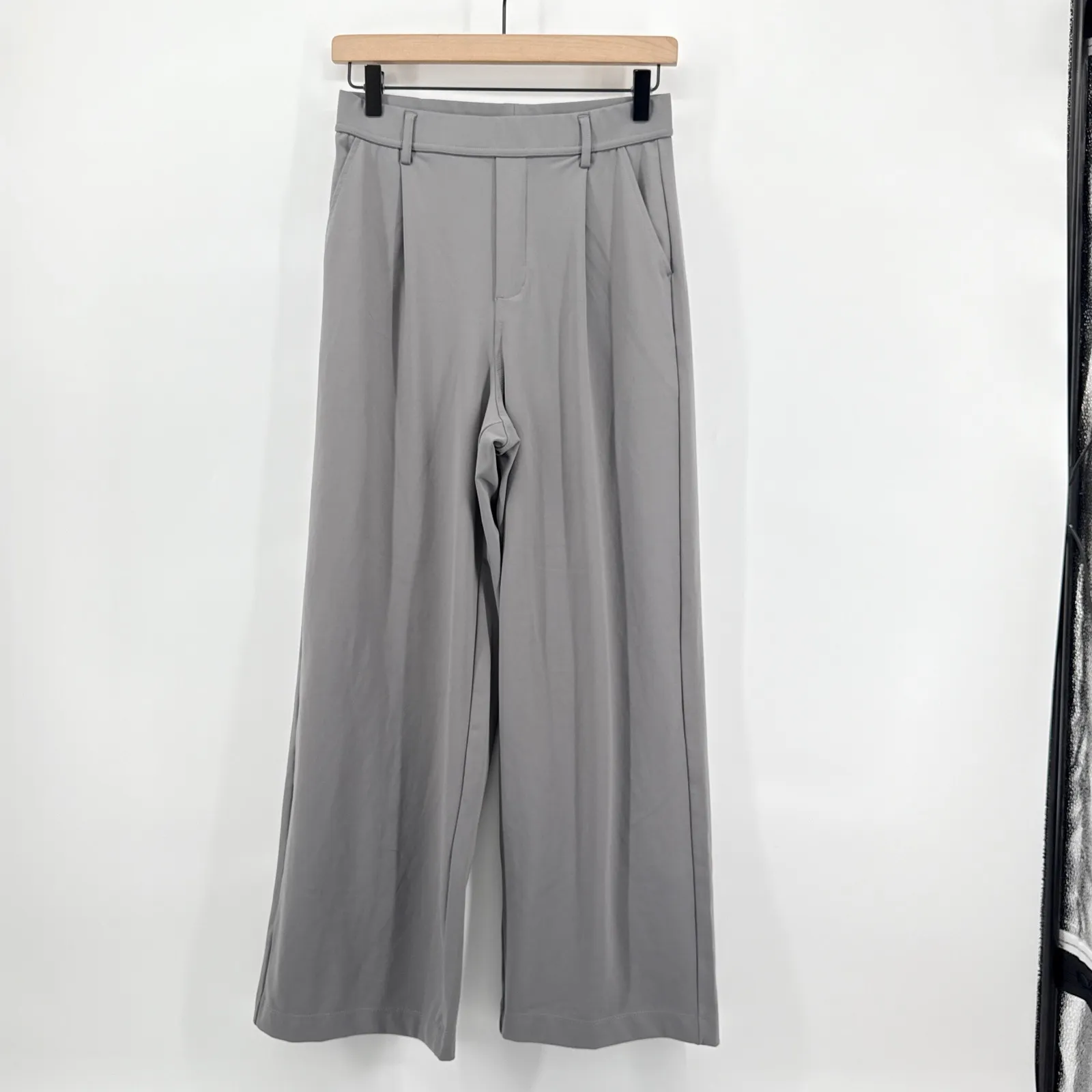 NEW NWT Halara‎ Flex High Waisted Pocket Wide Leg Crepe Work Pants Petite Small - Image 2