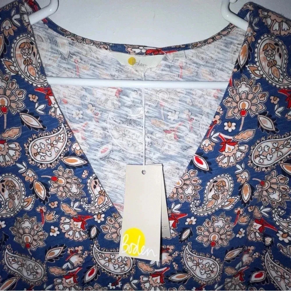 Boden Women’s V - Image 5