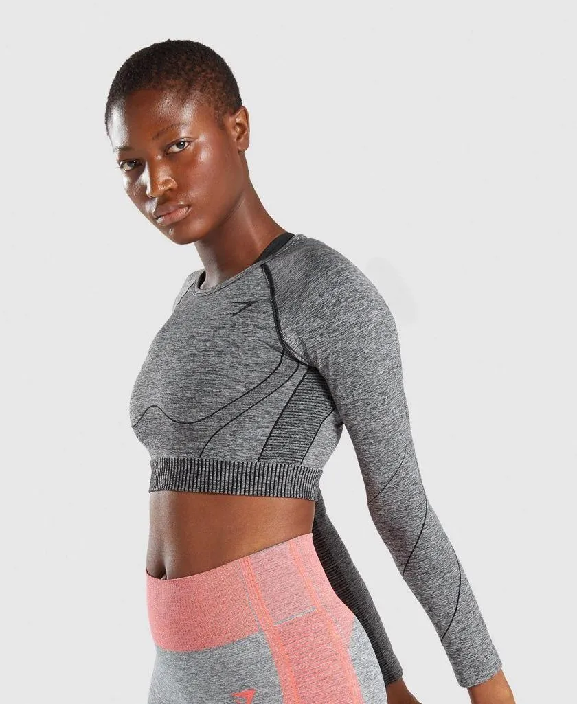 HYPER AMPLIFY LONG SLEEVE CROP TOP in Black Marl/Black - Image 6