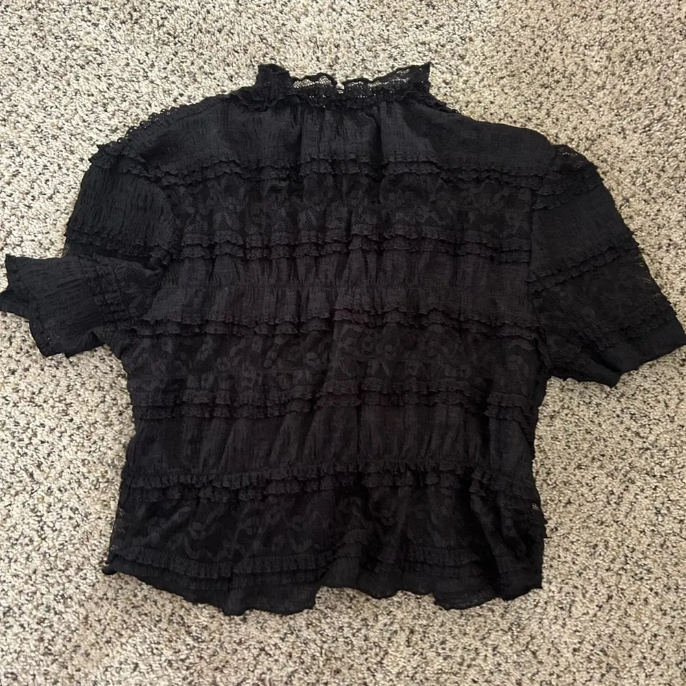 SHEIN Black Flutter Sleeve Smocked Blouse - Image 4