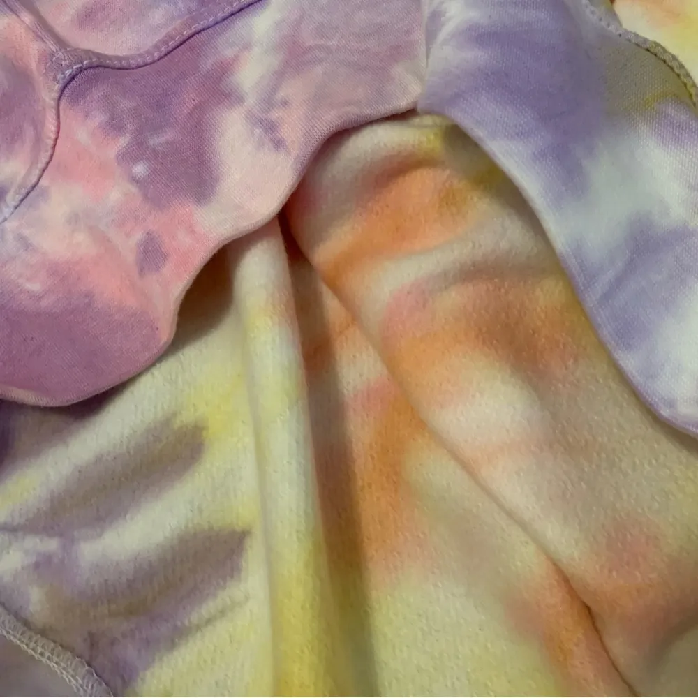 Creamsicle sweatshirt in pink banana color size Medium - Image 8