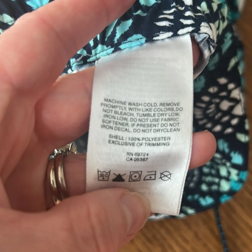 Columbia cool coastal shorts size medium - Image 4