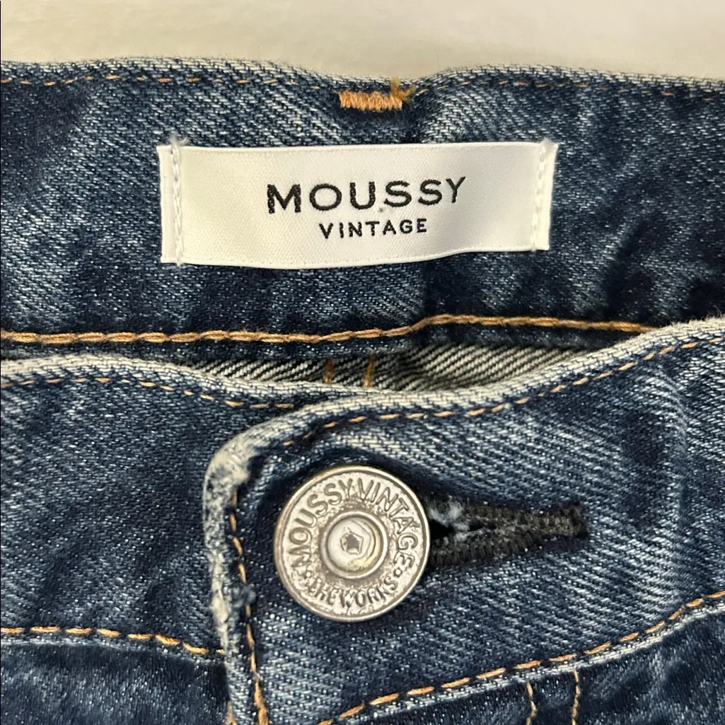 Moussy Vintage Distressed Tapered Jeans Size 28 - Image 5