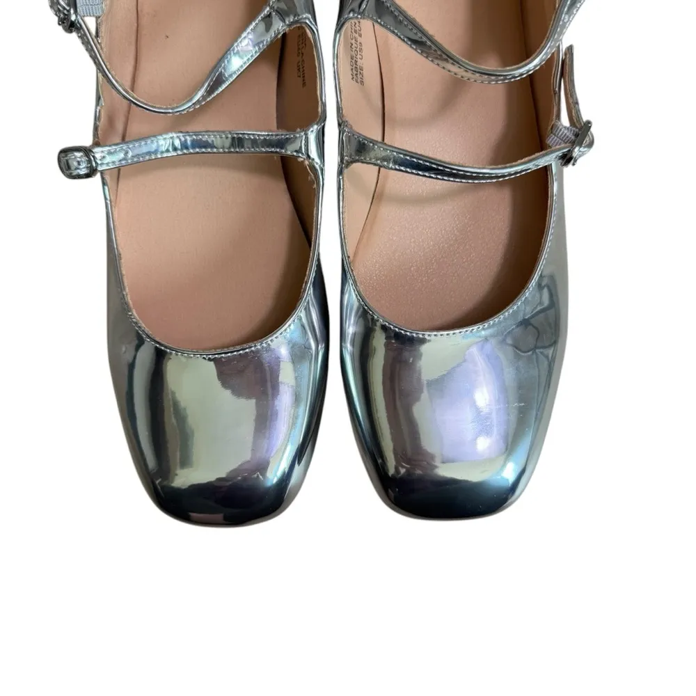 Urban Outfitters - NWOB Silver Double Strap Mary Jane Flats Sz 9 - Image 3
