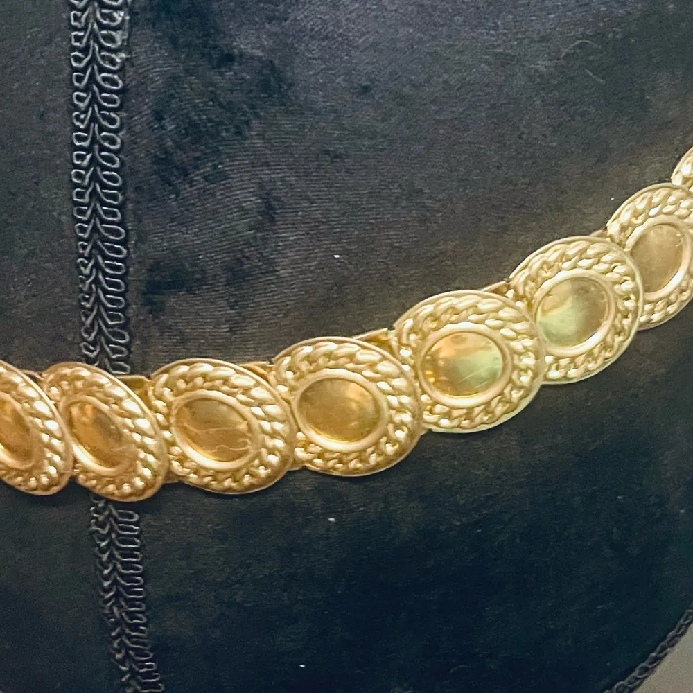 Gold Chain Belt - Image 8