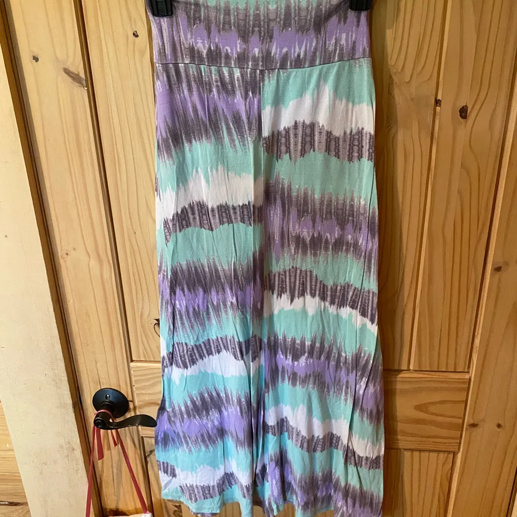Charlotte Russe Maxi Skirt with Purple and Green Stripes - Image 4