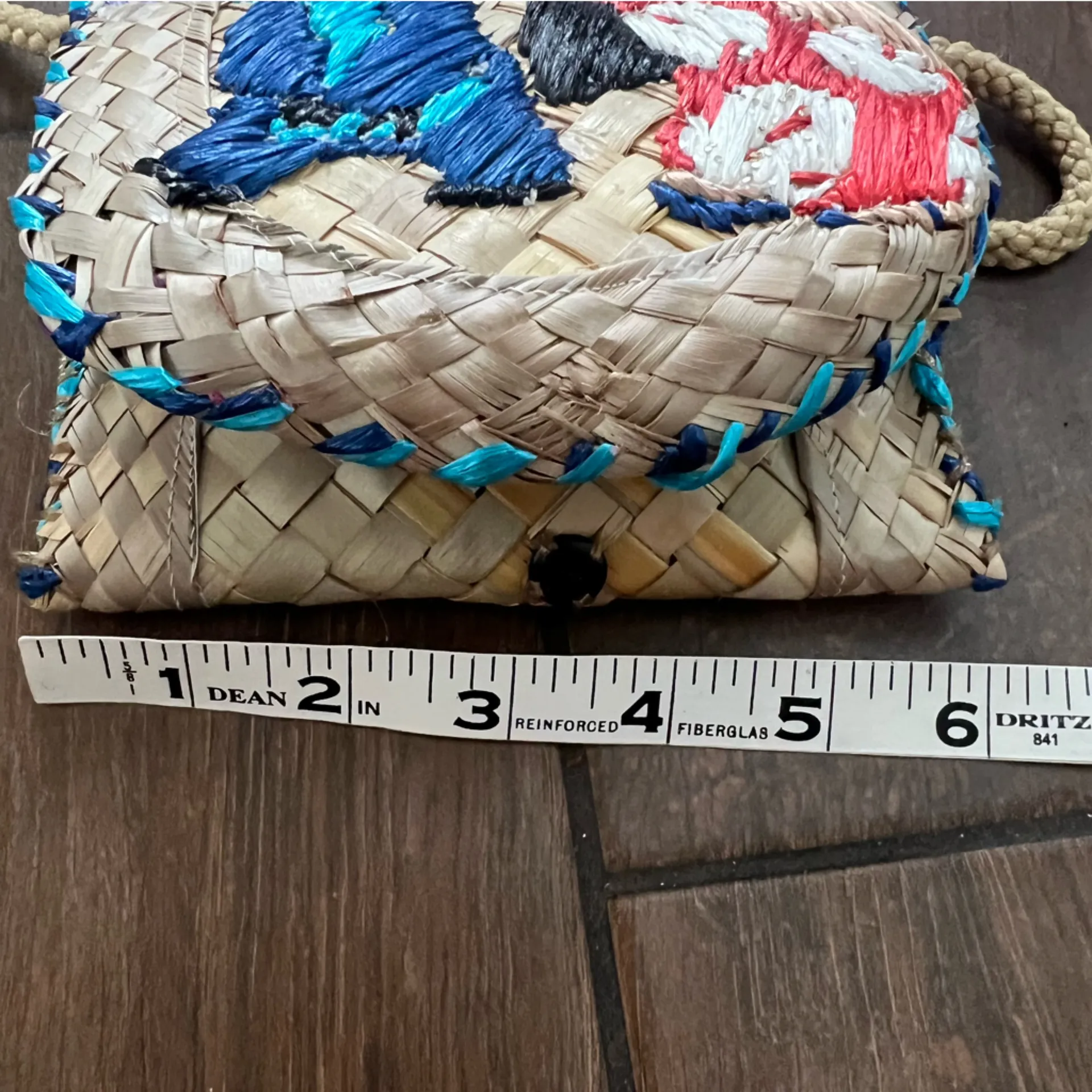 Lilo & Stitch Mini Woven Straw Purse - Image 4