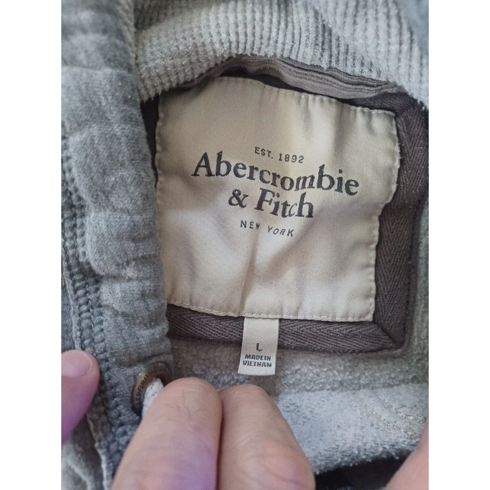 Abercrombie fitch womens large 1892 grey  distressed sewn on letters hoo… - Image 3
