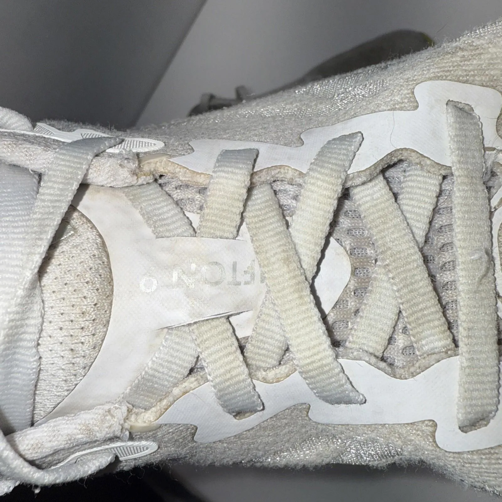 Hoka Clifton 9 Women’s Athletic Gym Training Running Athleisure Gym Shoes Sze 8B - Image 12