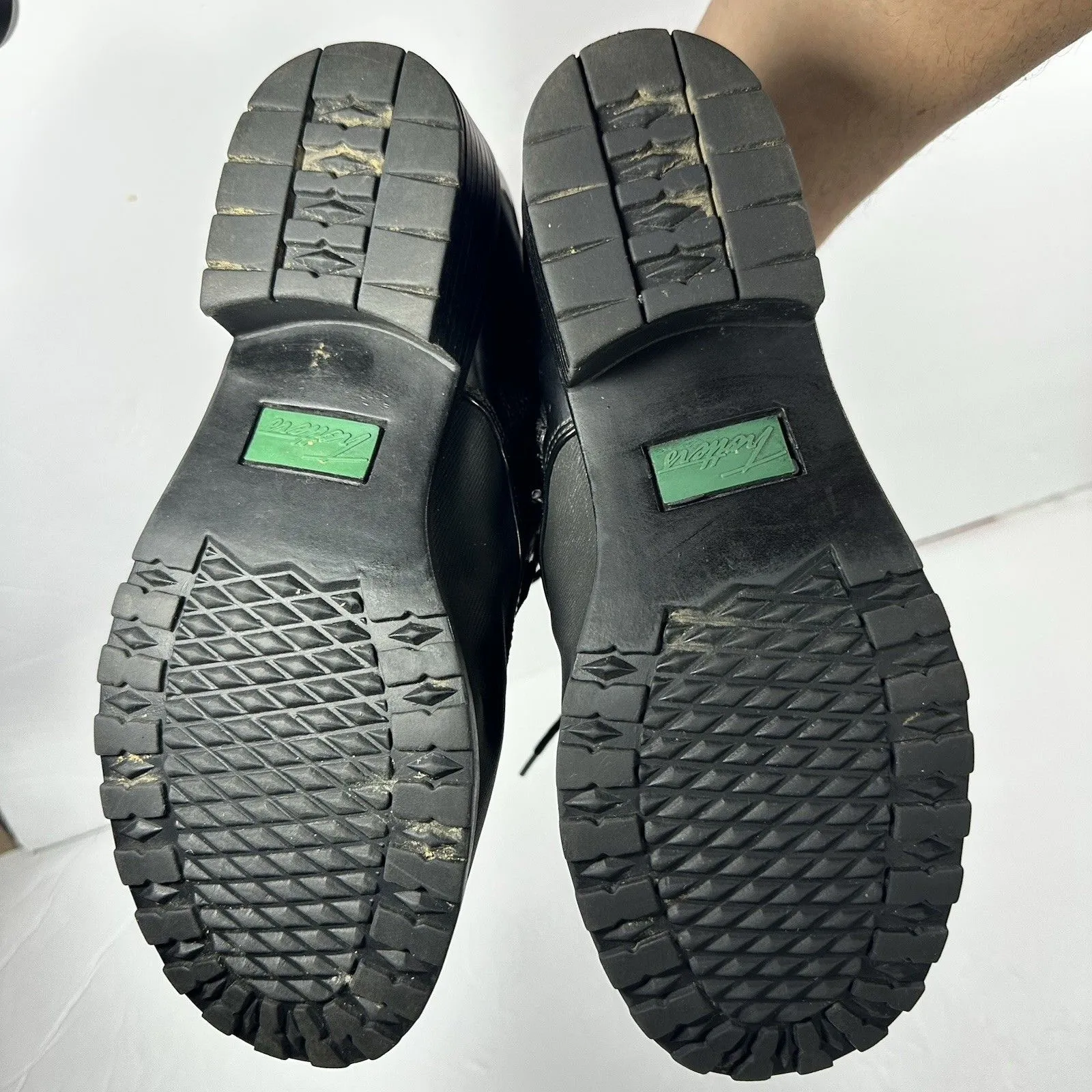 Trotters Women’s Black Patent Duck Boots - Image 9