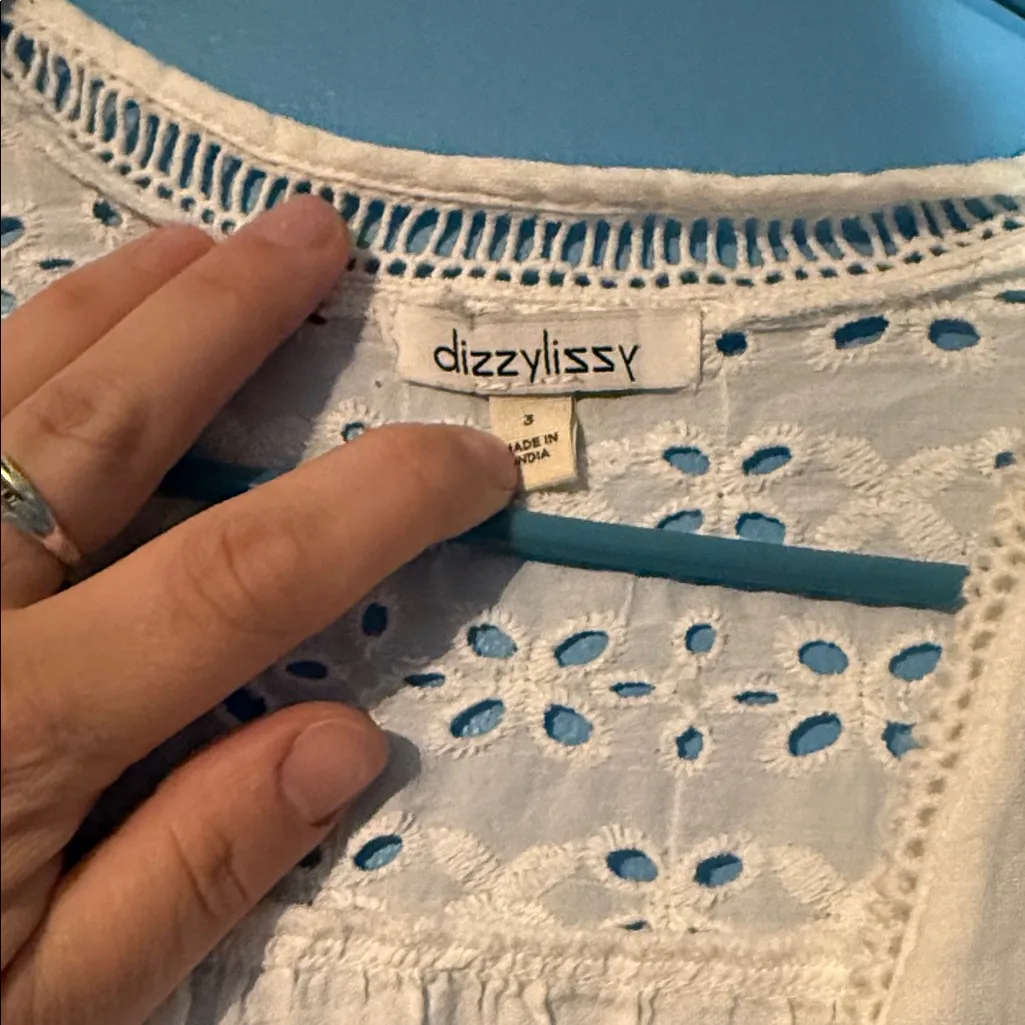 Dizzy Lizzy Elegant White Eyelet Bathing suit cover Size 3X - Image 5