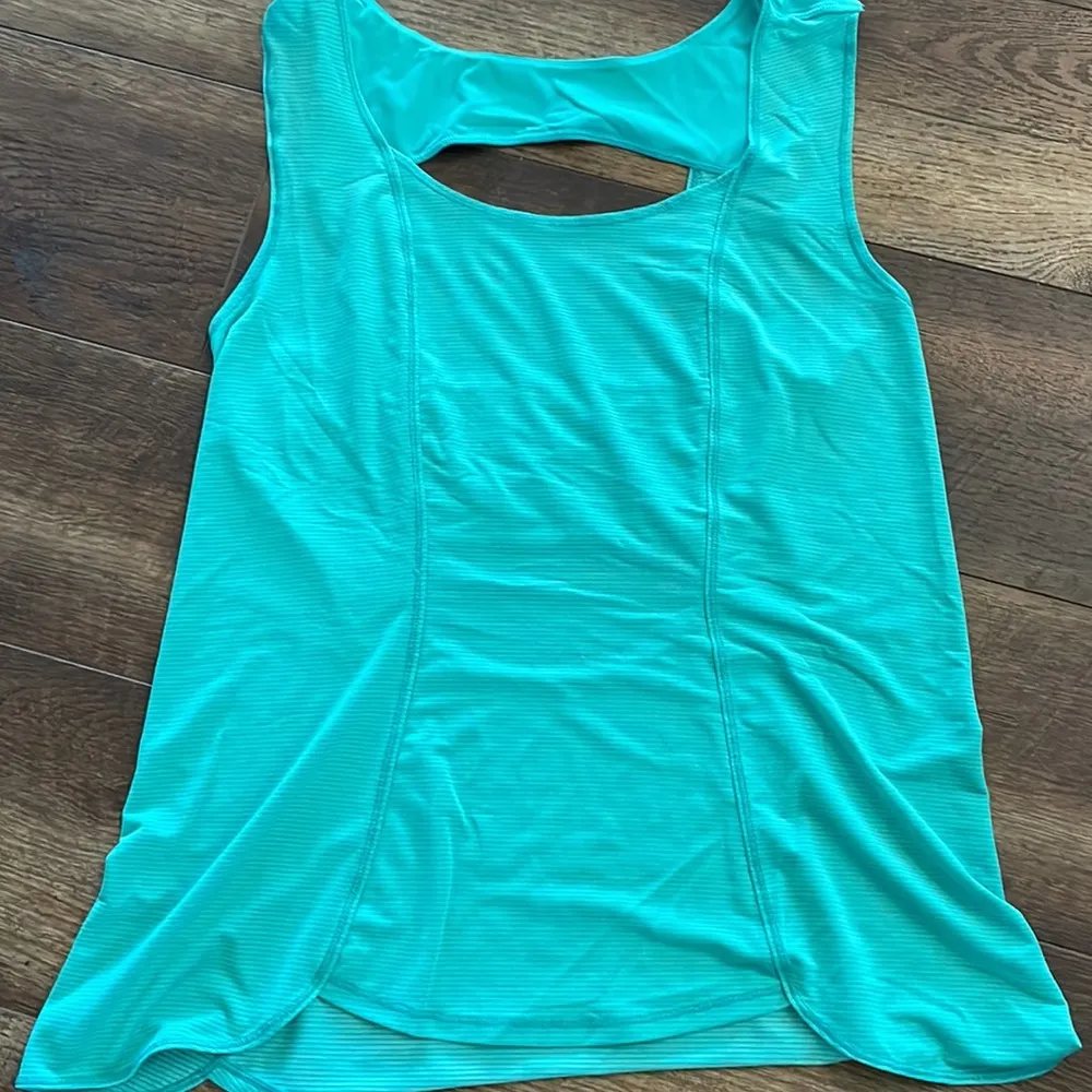 Lululemon Run Righteous tank - Image 3