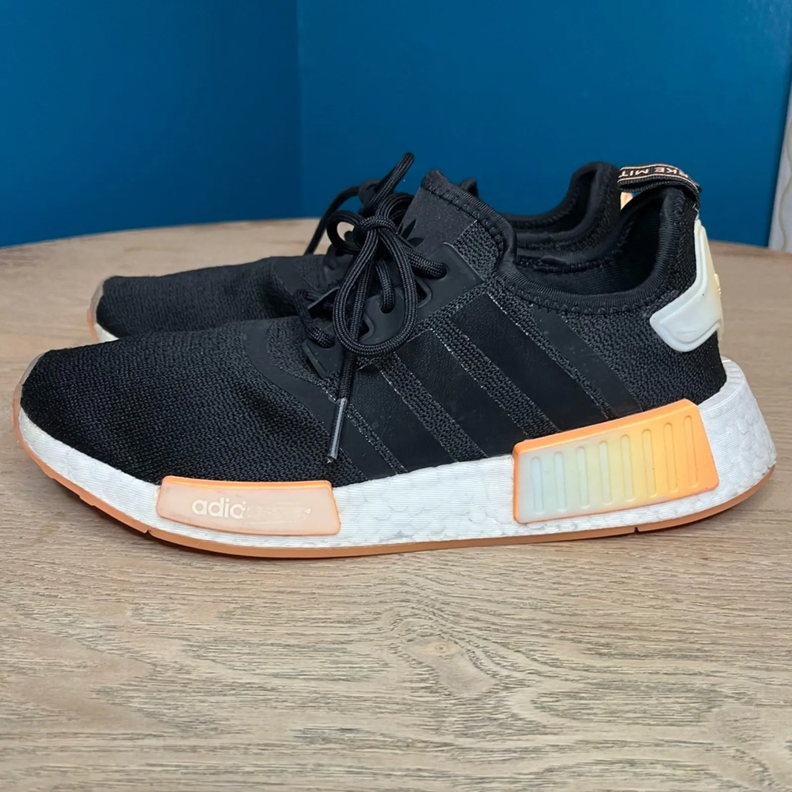 Adidas NMD R1 Running Sneakers Shoes Black Peach Size 8.5 - Image 9
