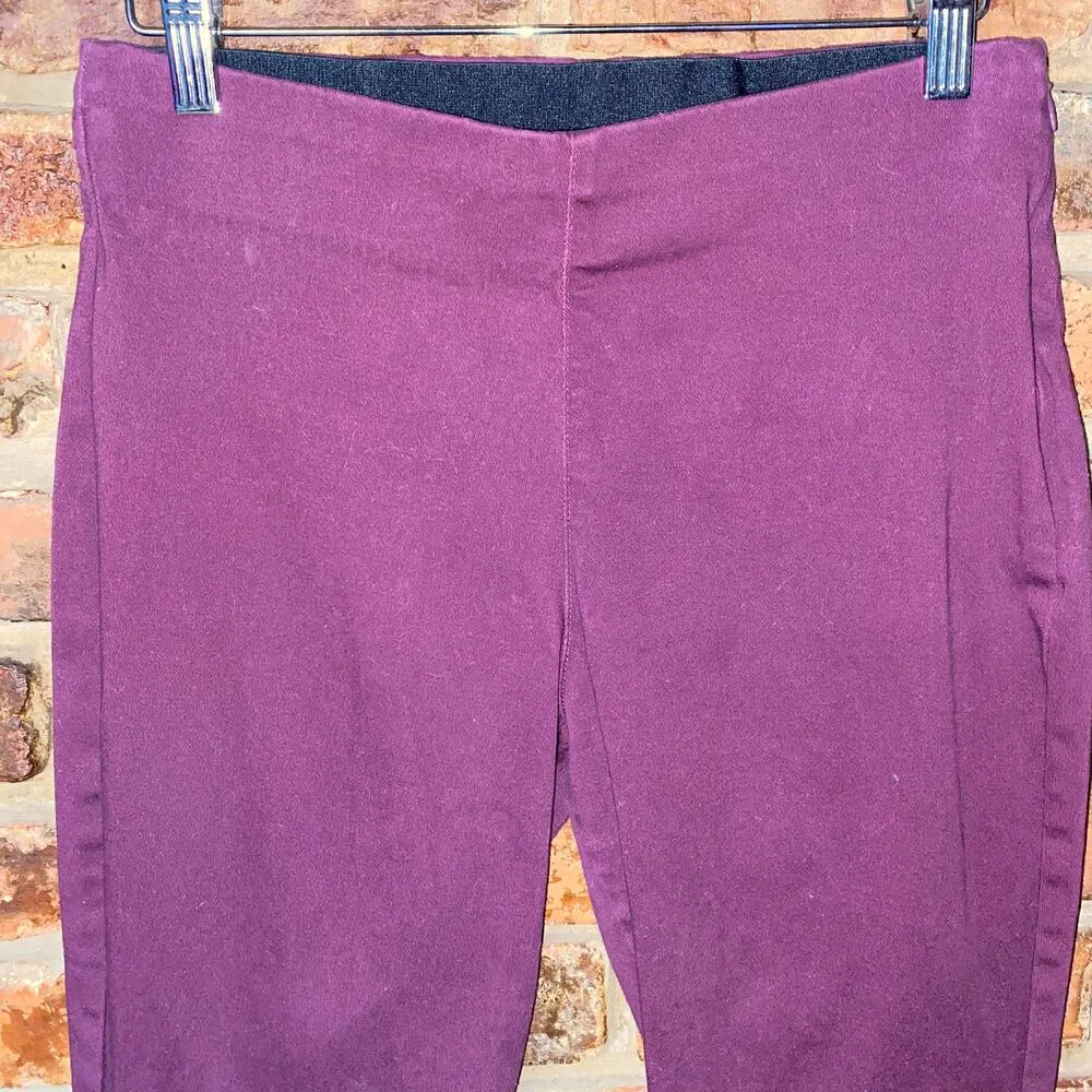 Old Navy Burgundy Slim Fit WOW Chino Ankle Cropped Pants Women's Size 6P Petite - Image 2