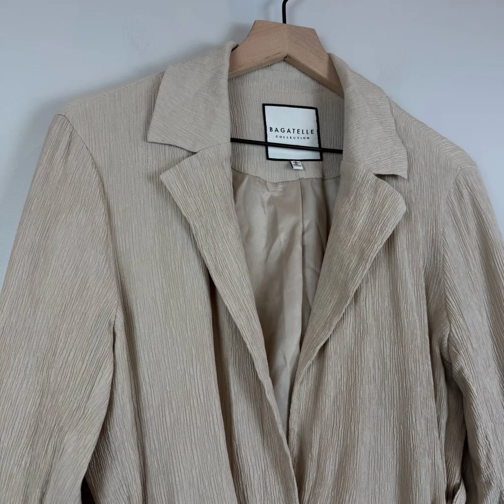 Bagatelle Collection Jacket Women L Beige Crinkle‎ Single Button Belted Classic - Image 3
