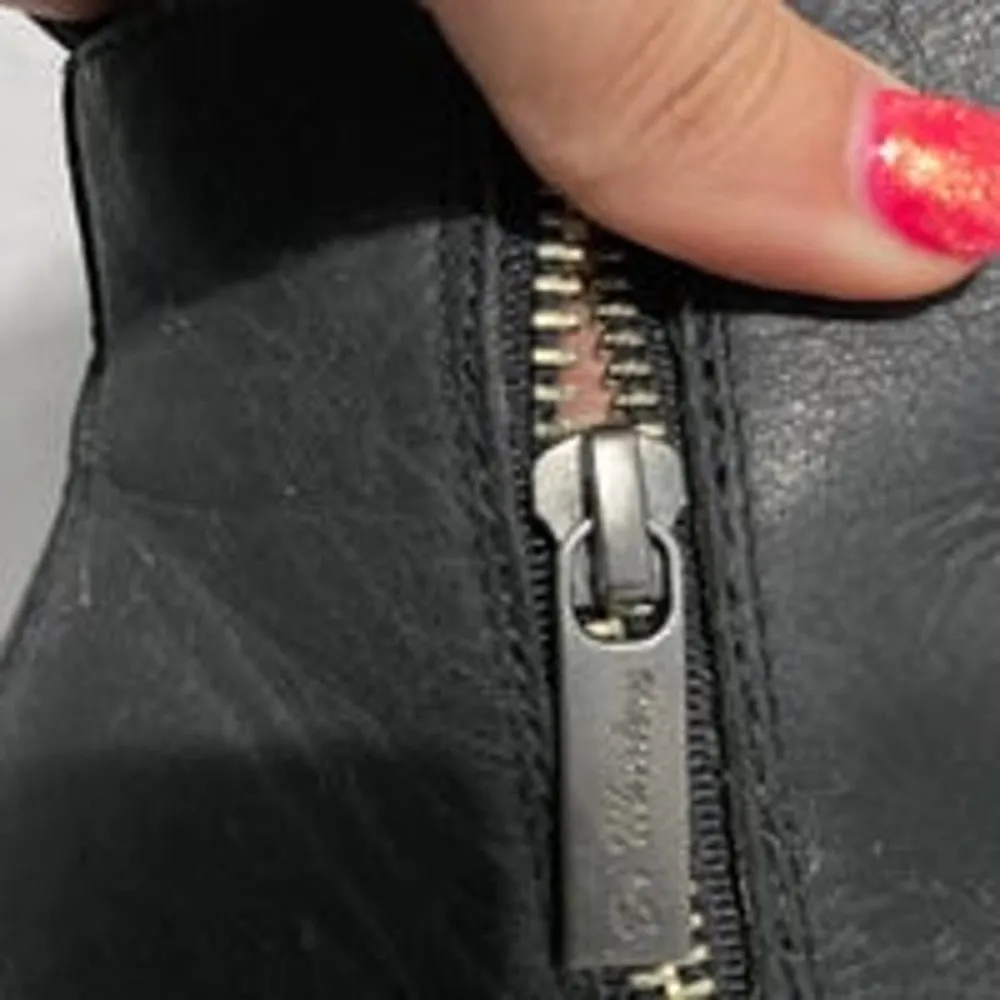 Dr.Martens Magdalena Women’s Leather Heeled Chelsea Boots - Image 6