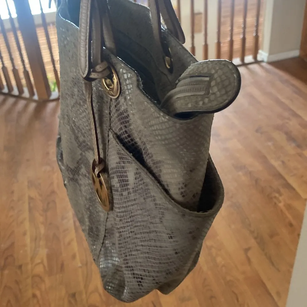 Michael Kors Python snake  print gray leather tote bag - Image 6
