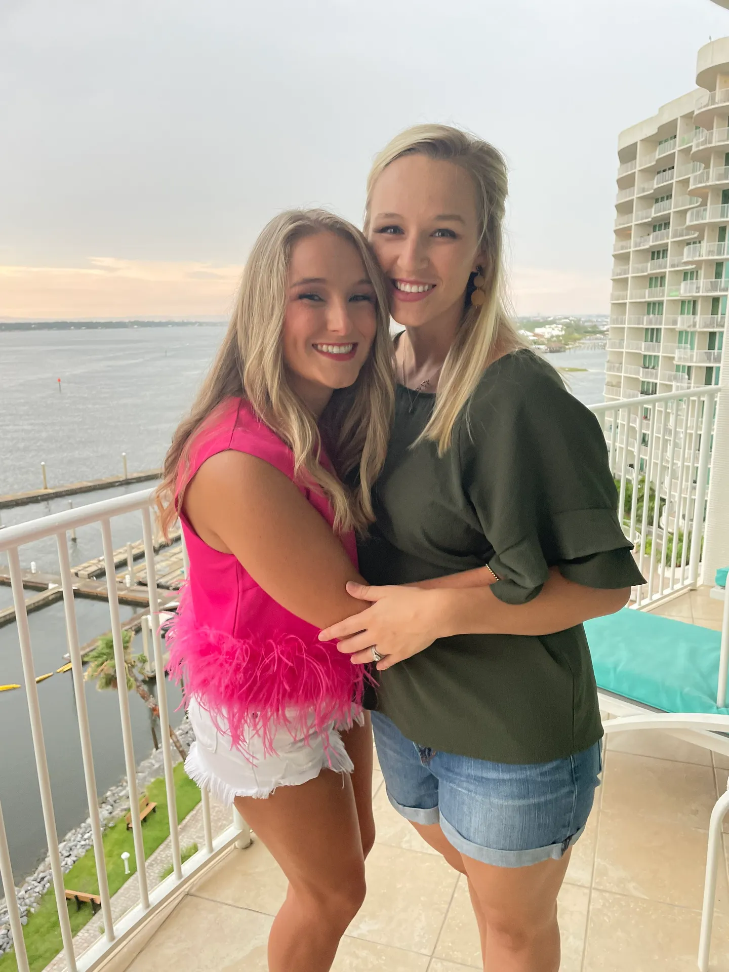 La Ros Hot Pink Feather Top - Image 4