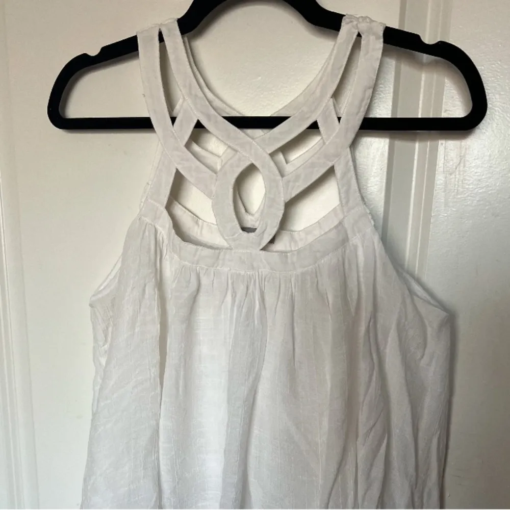 Wishlist  White Sleeveless Women's Top - Image 2