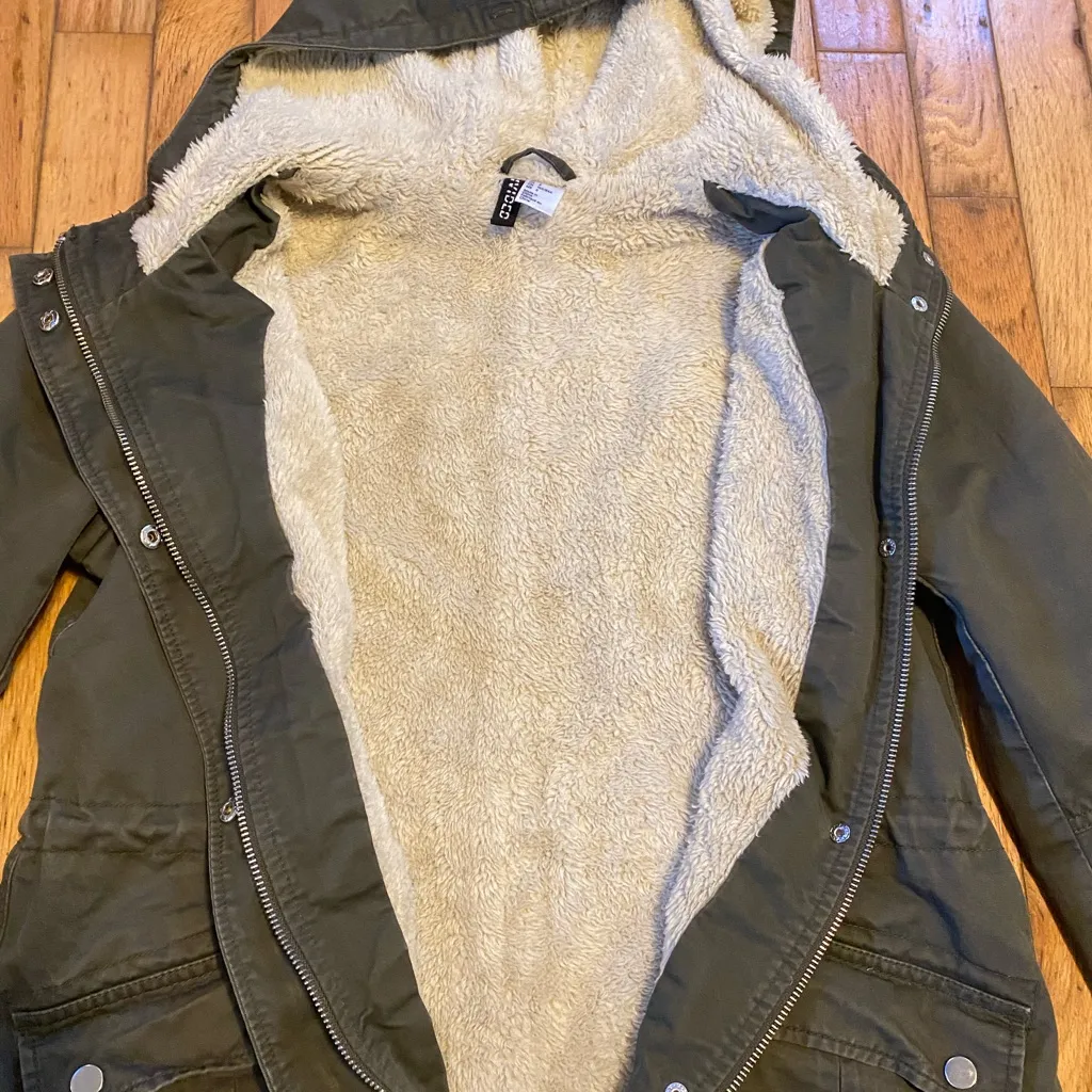 Ladies H&M Divided Fleece-Lined Hooded Winter Coat| Hunter Green Jacket | Size 6 - Image 5