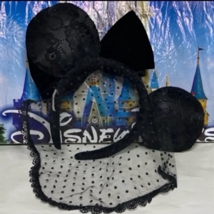 Disney parks haunted mansion funeral veil black lace Minnie Mouse ears - Image 2