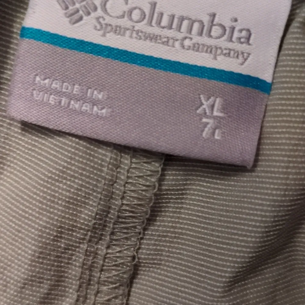 Columbia Green Short Court Active Fit Shorts Size XL - Image 4