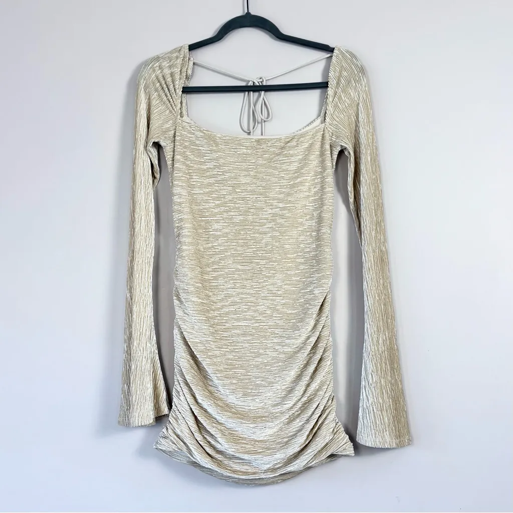 Lucy In The Sky Carmen Ribbed Velvet Bell Sleeve Mini Dress in Champagne Large - Image 4