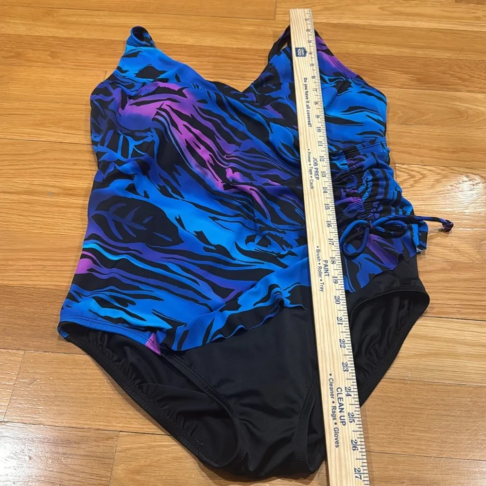 Great lengths women one piece swim suit size 18. Purple - Image 6