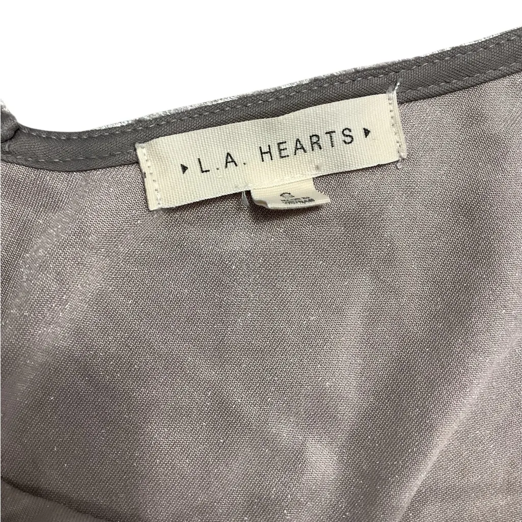 L.A. Hearts Strappy V Neck, Silver Gray Pink Velvet Mini Dress WORN ONCE. Size S - Image 10