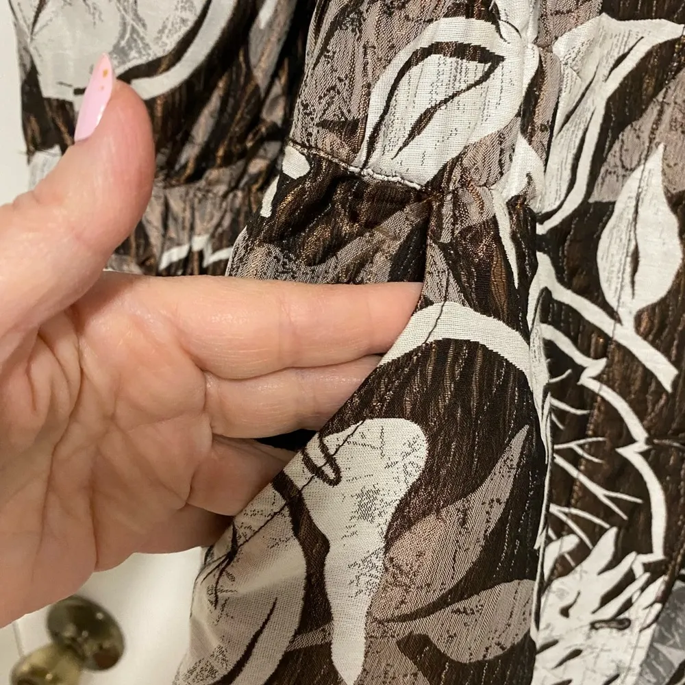 St. John  Jacket Size 2 - Image 12