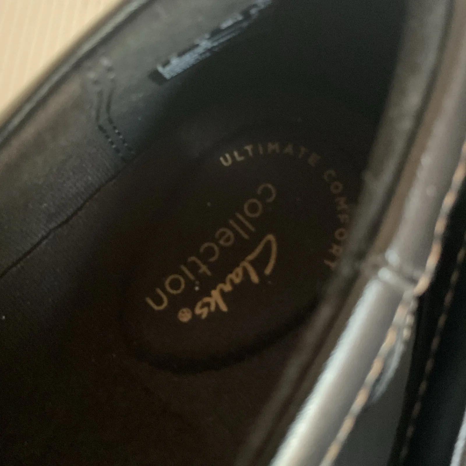 Clarks Collection Black Leather Loafers Women’s 8.5 Ultra Comfort Tassel - Image 8