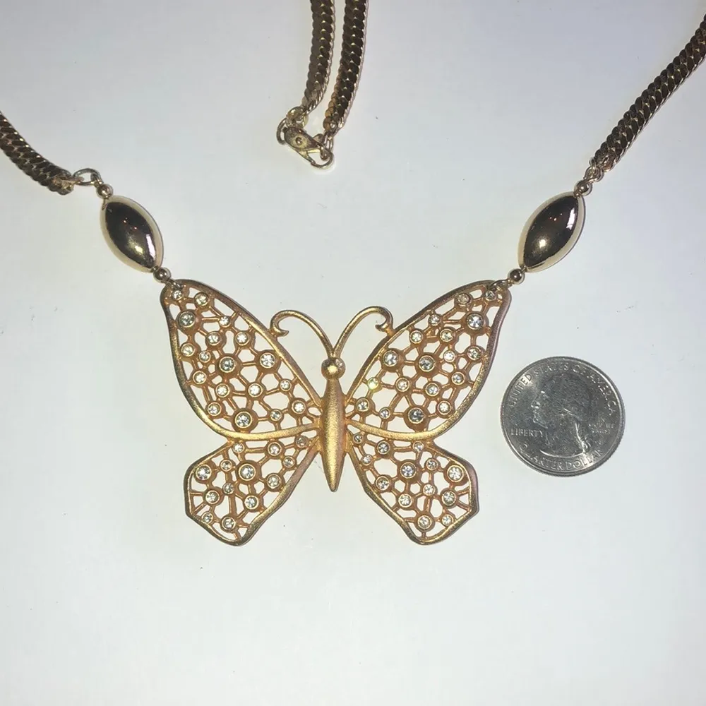 HUGE Vintage Gold Tone CZ Rhinestones Cutout Butterfly Pendant Necklace - Image 3