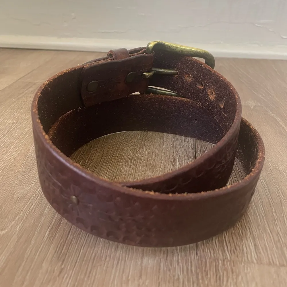 Old Navy Brown Genuine Leather Belt Studded Embossed Western Boho Belt ~ Size S - Image 5