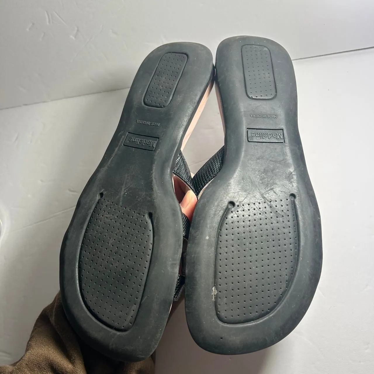 vintage Y2K 2000s retro Black and pink Seaside sandals 7.5 - Image 4