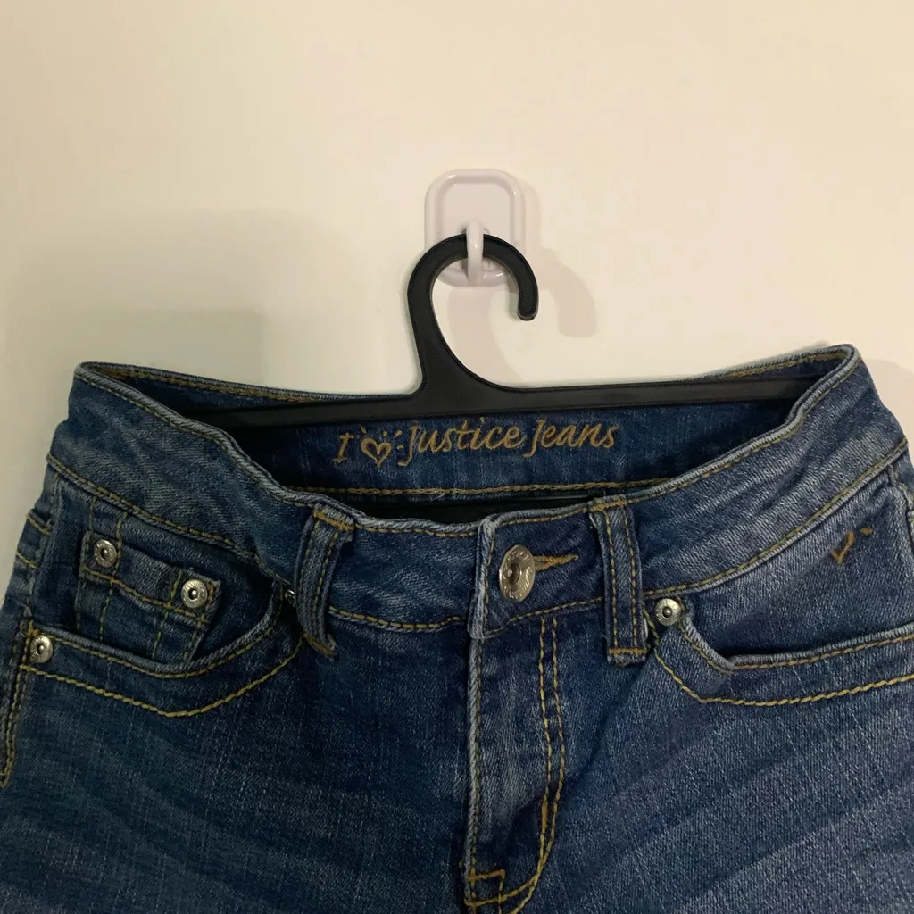 Justice Women's Classic Blue Cropped Jeans - Image 3