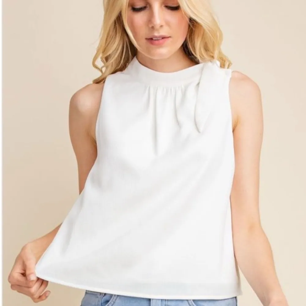 Gilli Women Elegant White Sleeveless Round Neck Lined Business Casual Top Size L - Image 2