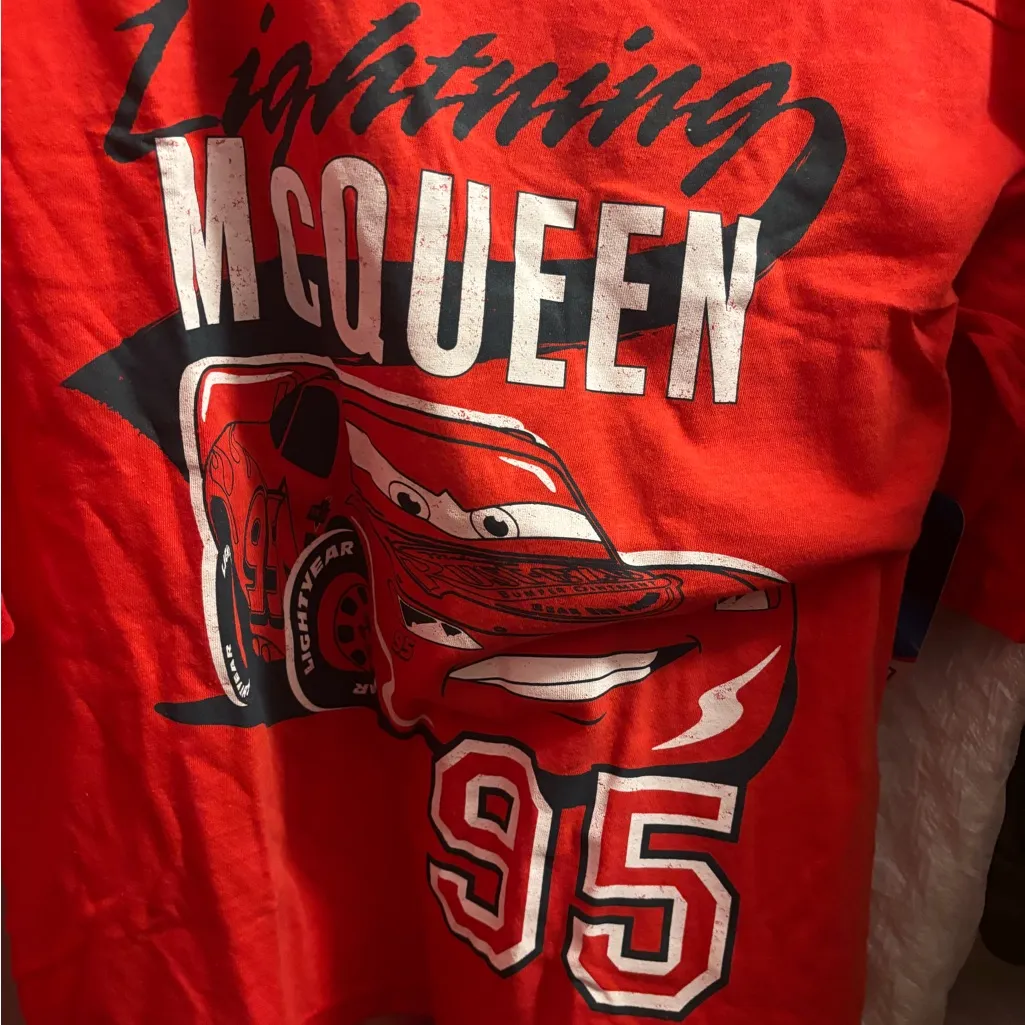 Red Lightning McQueen Graphic T - Image 3